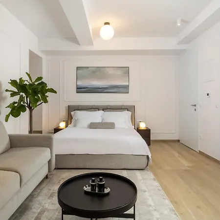 Appartamento In Center Of *