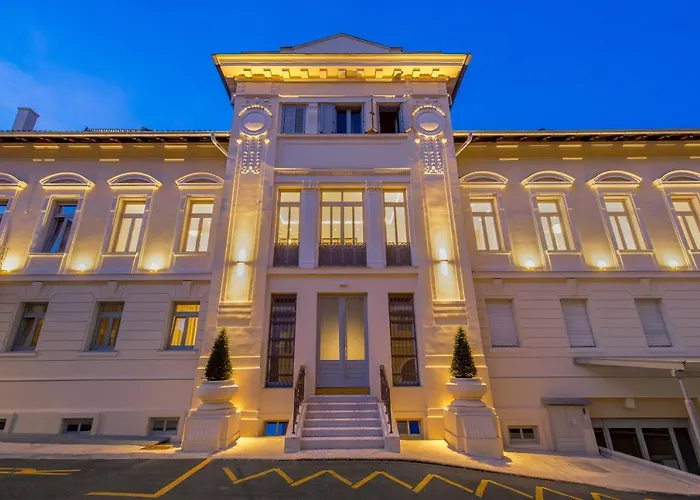 In Center Of * 오파티아